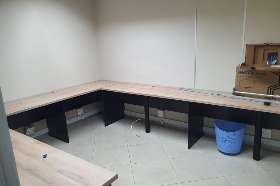 To Let commercial Property for Rent in Newton Park Eastern Cape